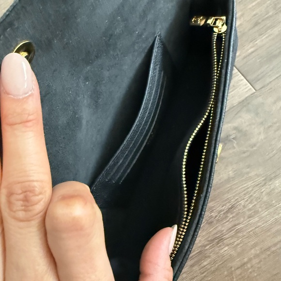 Louis Vuitton Wallet on Chain Ivy - Picture 3 of 7